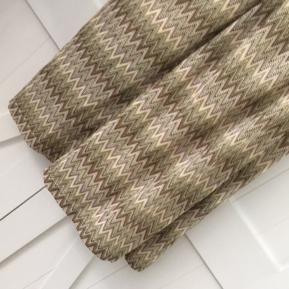 Slinky Multicolored Wide Leg Pants. XS - Picture 5 of 8